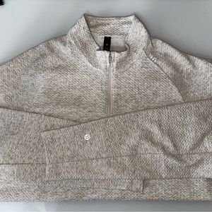 *NWOT* lululemon men’s at ease half-zip size L